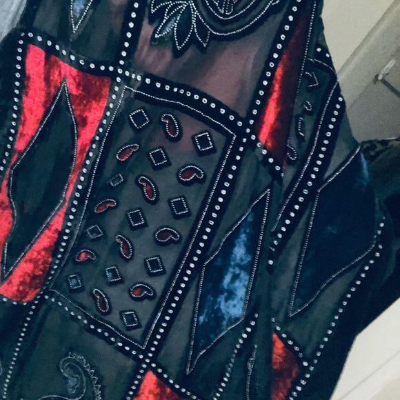 Scarf in velvet and sheer black rayon. Red and navy velvet. Tassel ends. 63x20” - Picture 3 of 8